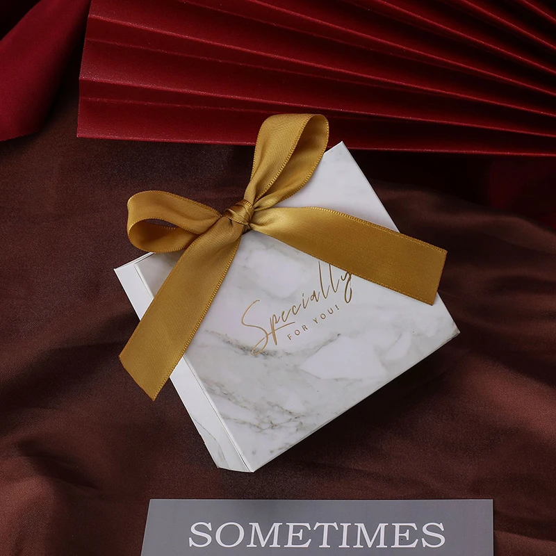 

10 Pcs Candy Box Personality Creative Wedding Hand Candy Box Gift Box Handbag Gift Bag Christmas Thank You Gifts Bag