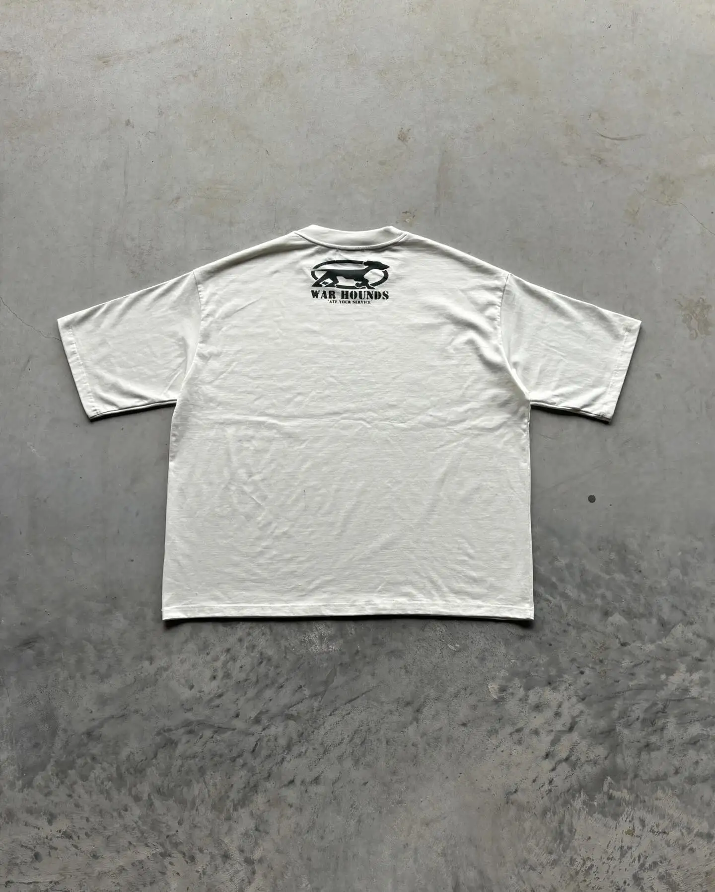 Футболка мужская оверсайз с принтом The war hound