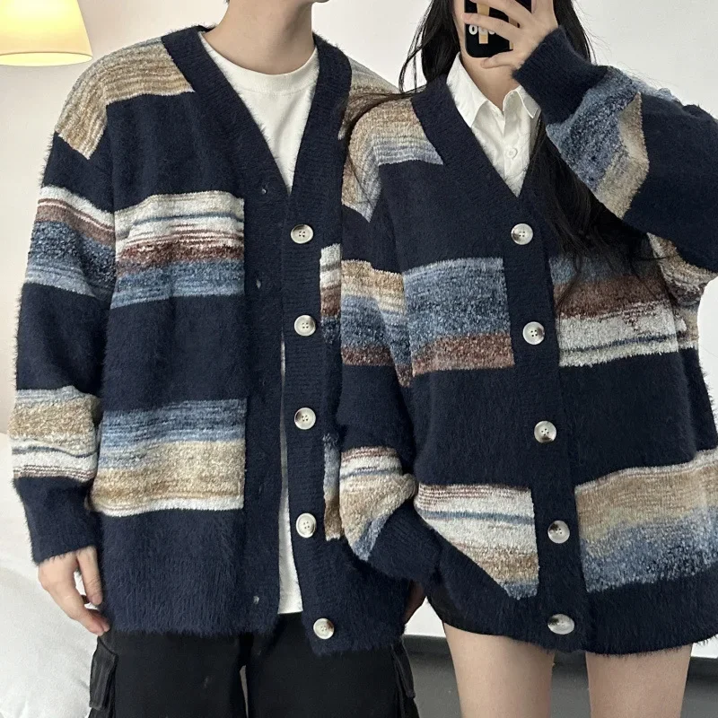 Осень-зима 2023 нишевый дизайн в парном стиле чувственный вязаный кардиган с