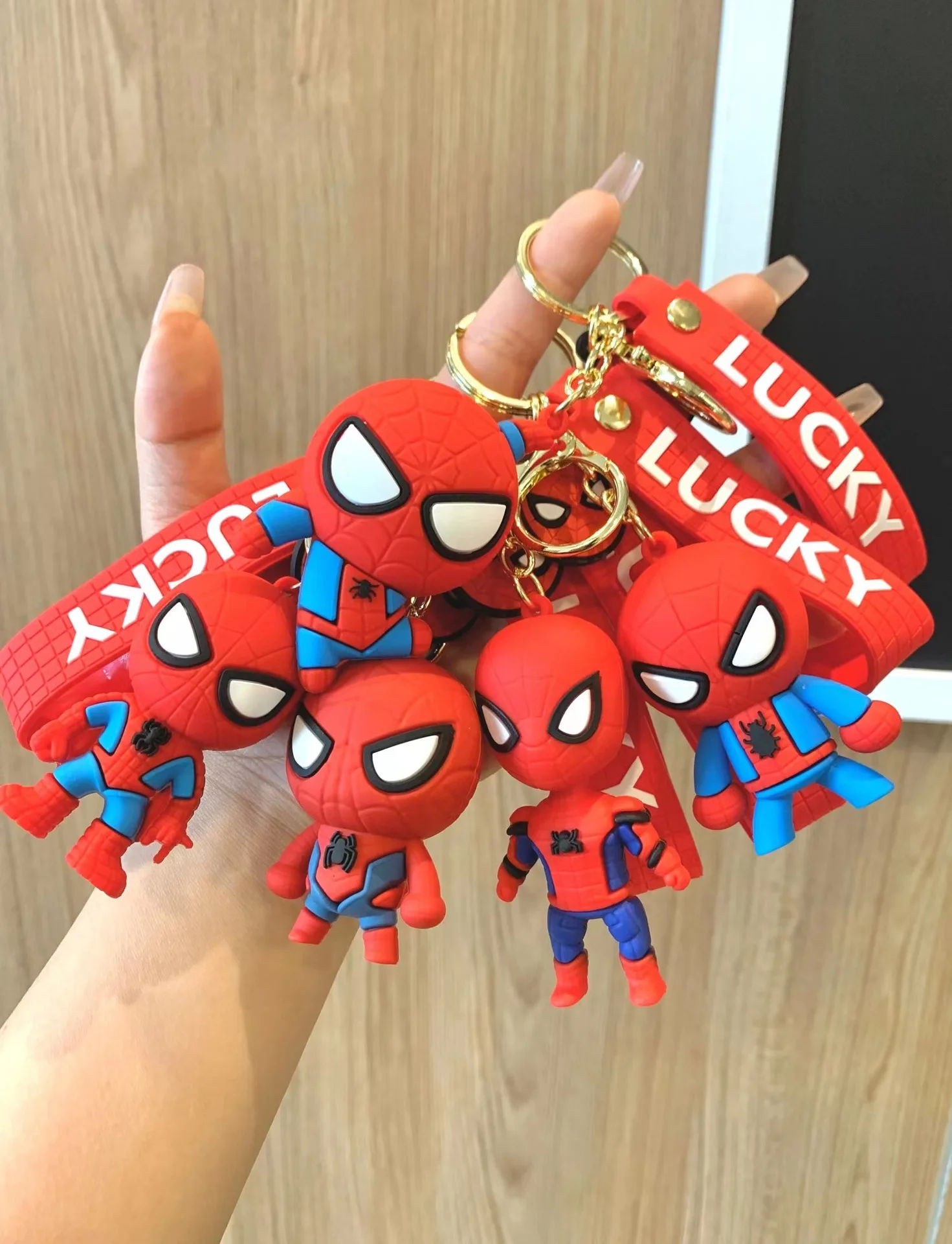 

Avengers Cartoon Keychain Spiderman Cute Key Chain Bag Ornaments Car Key Pendant