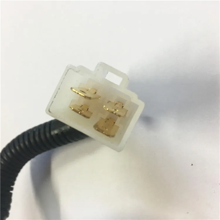 Фото Выключатель зажигания 66101-55200 для тракторов Kubota BX1500D, BX1830D, BX2200D, BX2230D №4