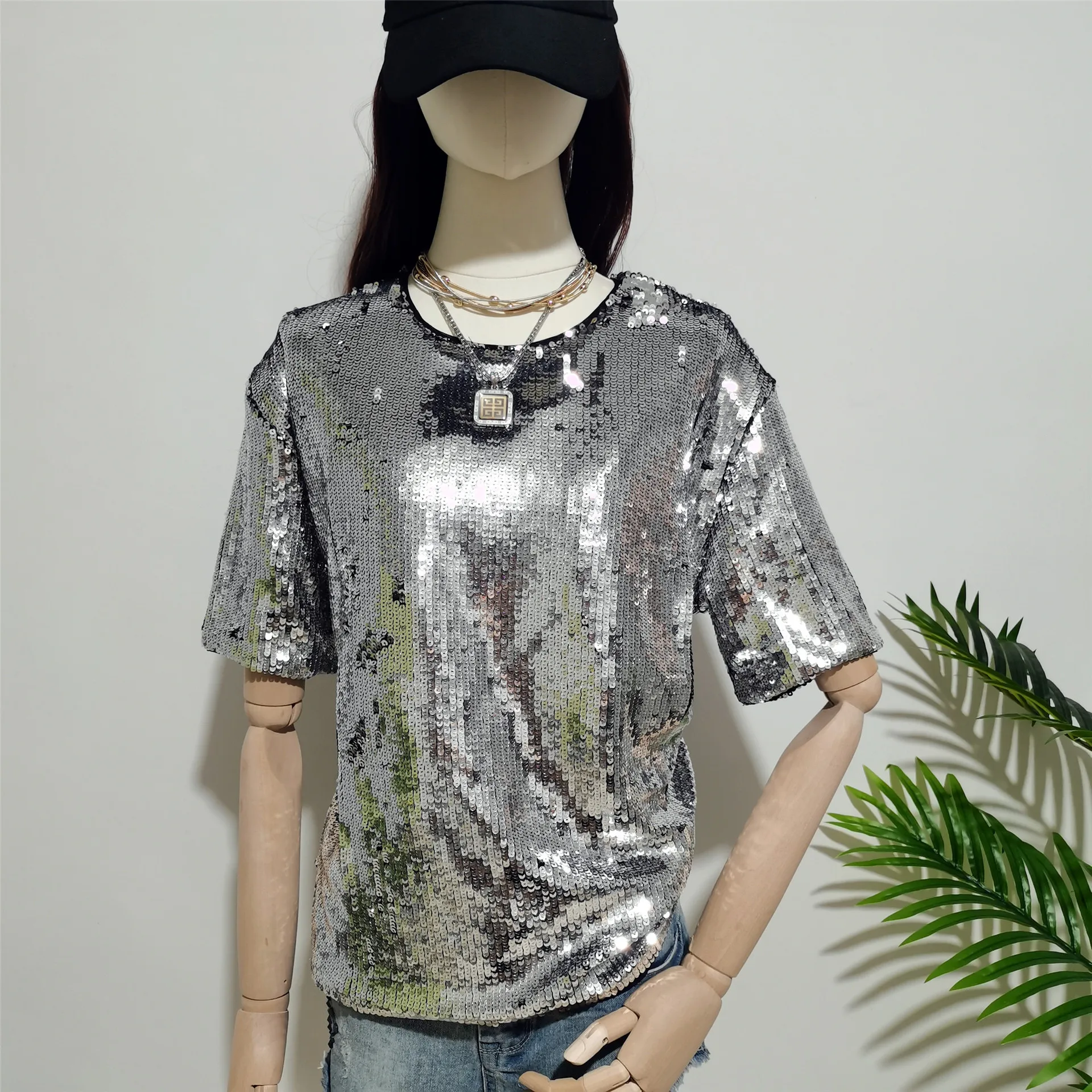 

Singer and dancer loose silver vertical stripe sequins short-sleeved salt and sweet T-shirt women's trend rock cool top