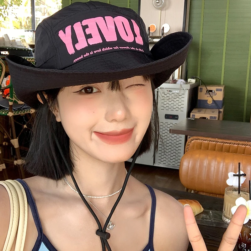 

Панама в ковбойском стиле для мужчин и женщин, тонкая уличная шляпа с завязкой, с надписью, с милым принтом, чёрная, для походов, летняя