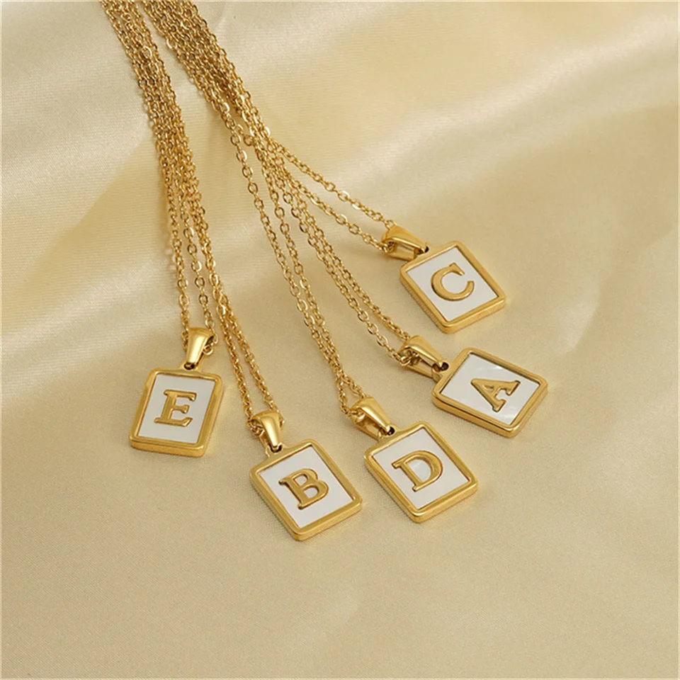 5pcs/lot Square Shell Letters Necklace for Women Men Personalized Square A-Z Initials Pendants Necklace Jewelry Gift for family