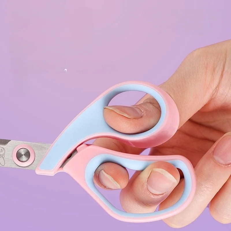 MINISO KUROMI Cinnamoroll Kawaii аниме мультфильм милые детские ножницы с круглой головкой студенческие ручной работы для резки бумаги для детского сада (art.: 3920d067cd7cf) - 3920d067cd7cf