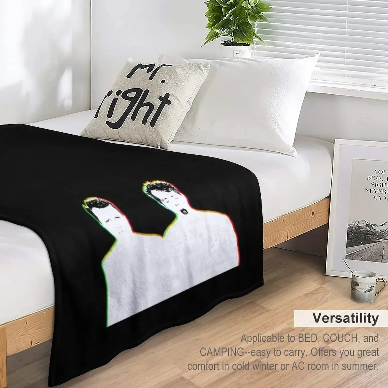 Декоративное одеяло с изображением Криса и Нил большие тонкие одеяла для дивана