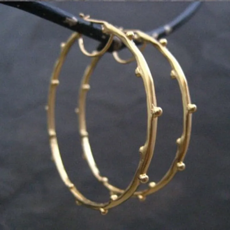 

Fashion Simple Women's Gold Color Earrings Large Round Hoop Earrings for Women Exquisite Party Wedding Engagement Jewelry
