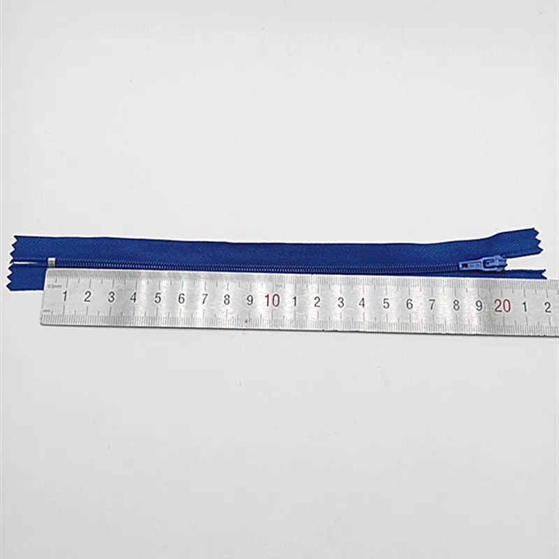 Молнии нейлоновые для шитья 20*2 5 см 33 цвета шт. |