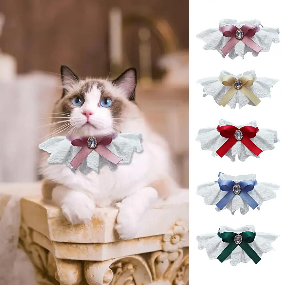 

Cat Collar Dog Bib Eye-catching Rhinestone Decor Cats Dogs Bowknot Collar Floral Lace Neckerchief for Daily Collocation