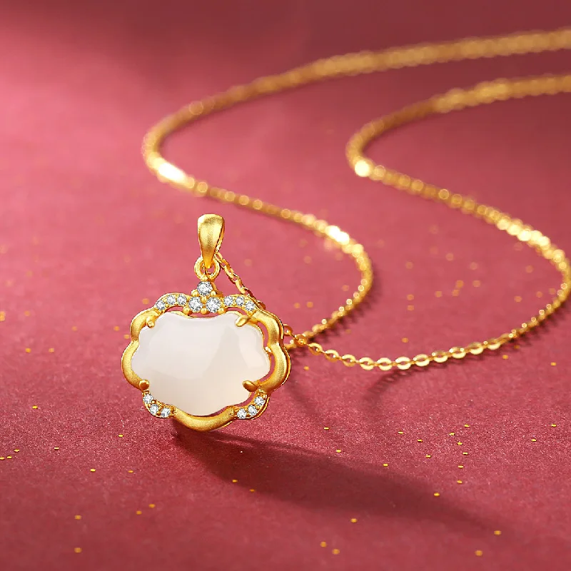

Original S925 Sterling Silver Inlaid White Jade Xiangyun Women's Mother's Day High-end Necklace Pendant Wholesale Sale