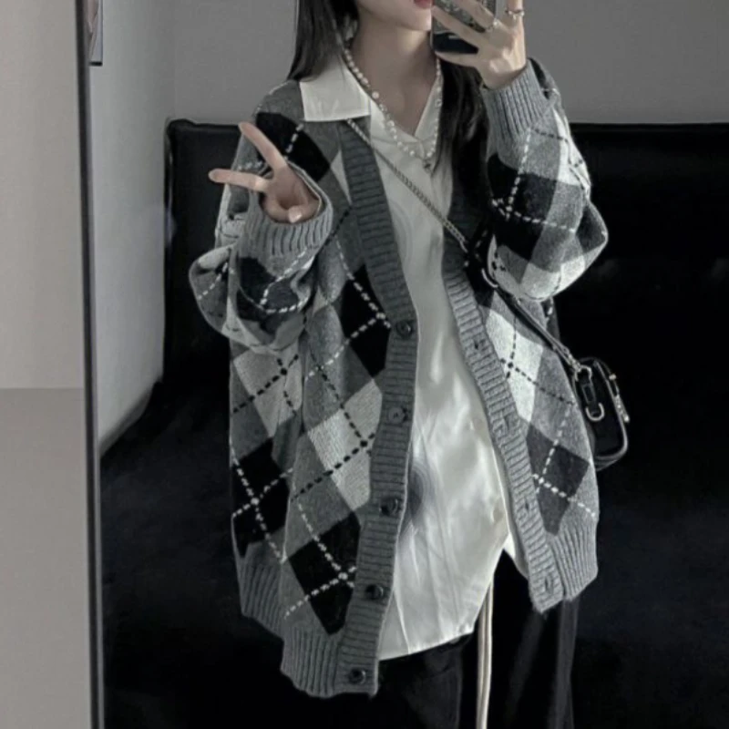 

Женская вязаная кофта с узором ромбиками, винтажный джемпер большого размера в Корейском стиле Харадзюку, куртки в стиле преппи, 584CP