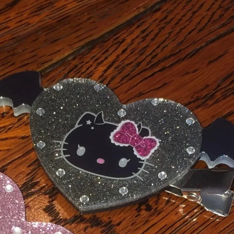 

Розовая заколка Hello Kitty MINISO