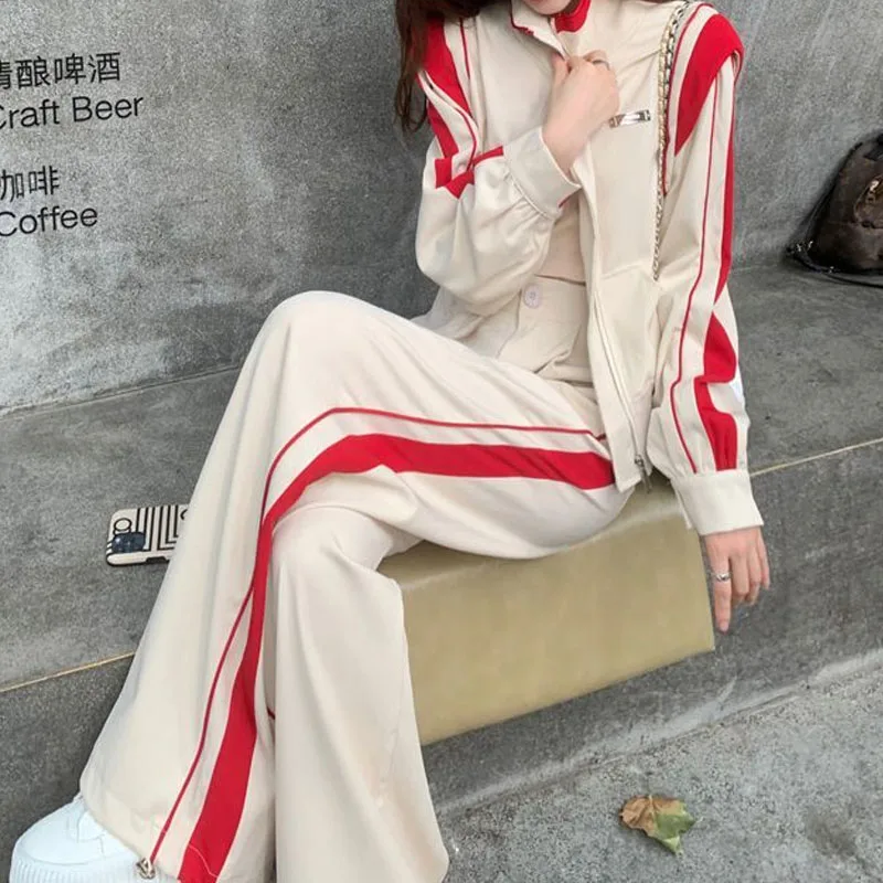 Спортивный дизайн чувство ощущения дизайна красный цвет контрастные яркие линии