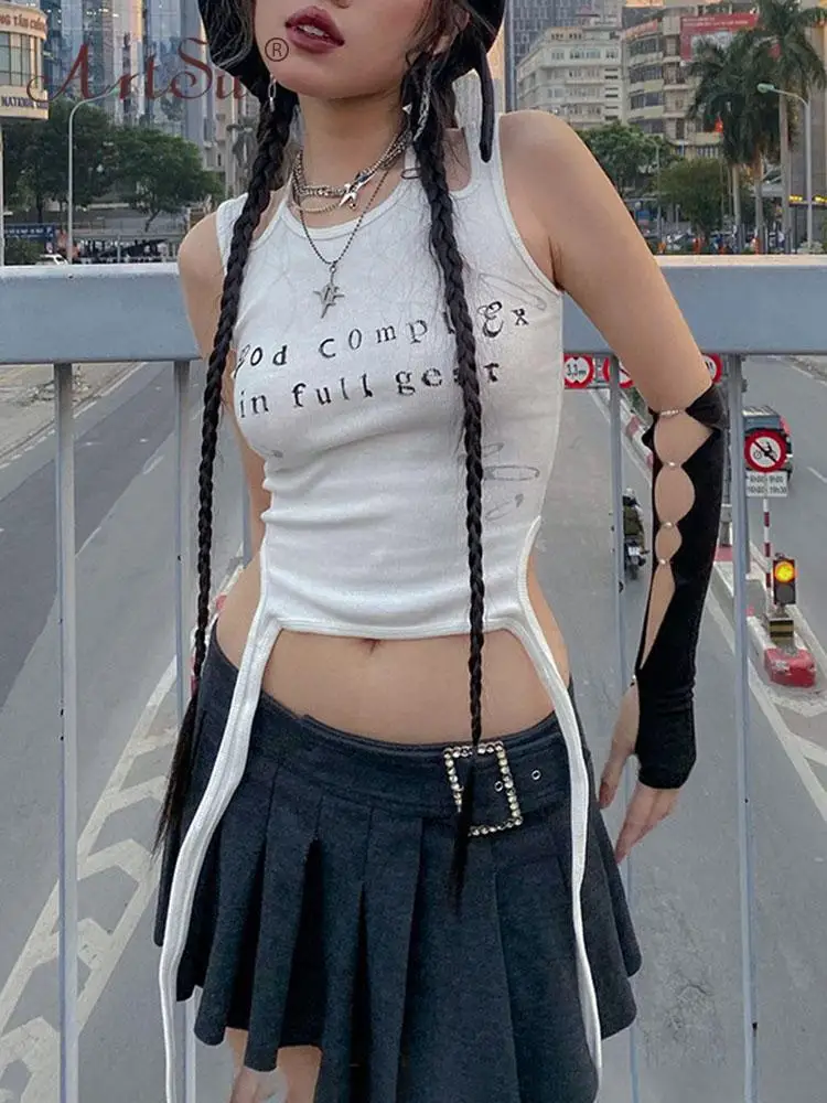 Женская майка на шнуровке ArtSu пикантная Облегающая с буквенным принтом лямкой