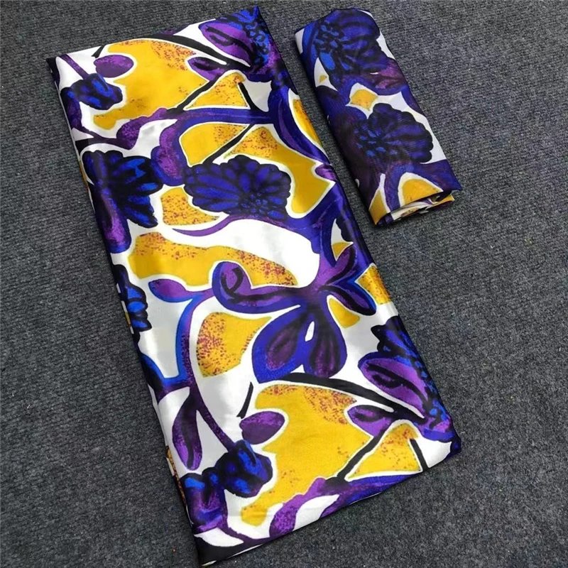 

Новая африканская атласная шелковая ткань 4 + 2 ярда, африканские принты, шелковая ткань с шифоновым материалом для вечернего платья