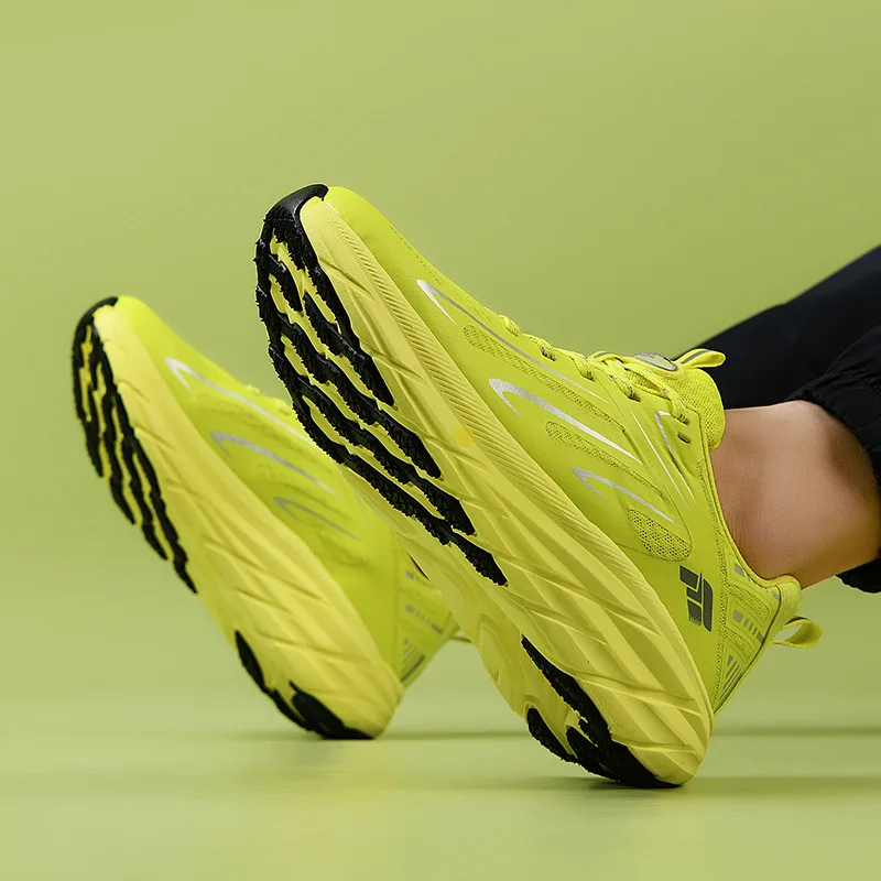 

Casual Sneakers Men's Running Shoes Light Blade Breathable Comfortable Lightweight Men Jogging Trainers Sports Shoes Mesh Male