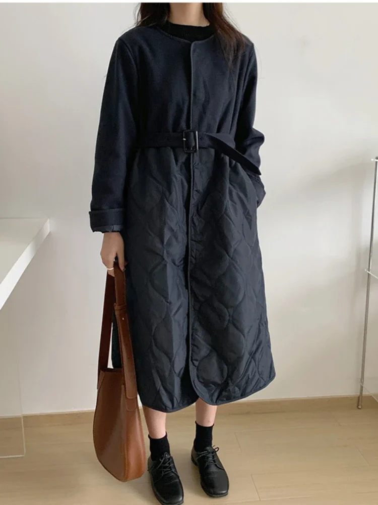 

Парка женская зимняя однобортная с поясом и круглым вырезом