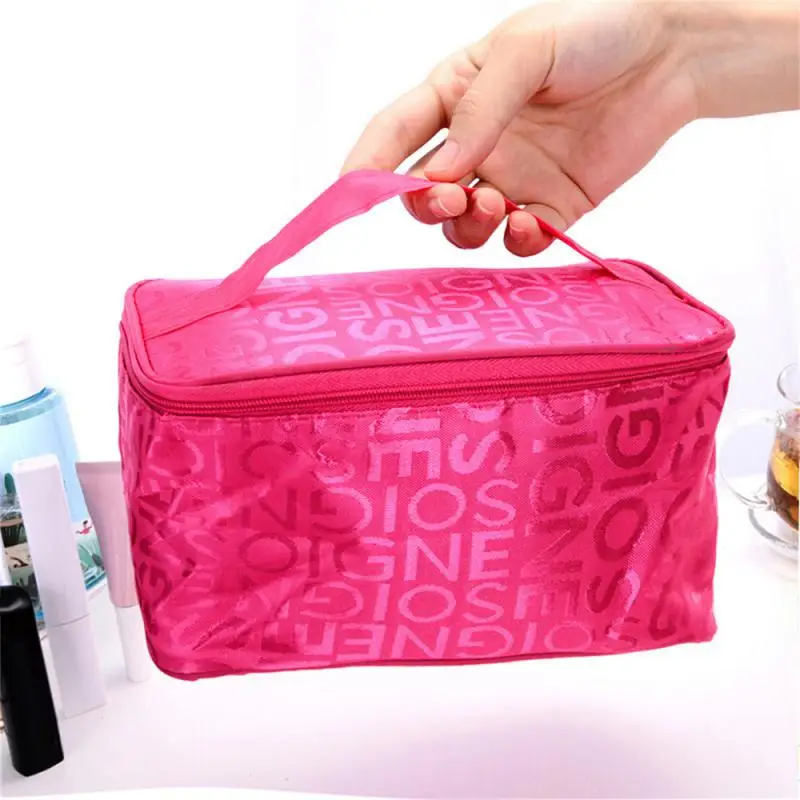 

Fashion Letter Cosmetic Bag Outdoor Girl Travel Makeup Bag Women Toiletries Organizer Waterproof Female Storage Make Up Cases