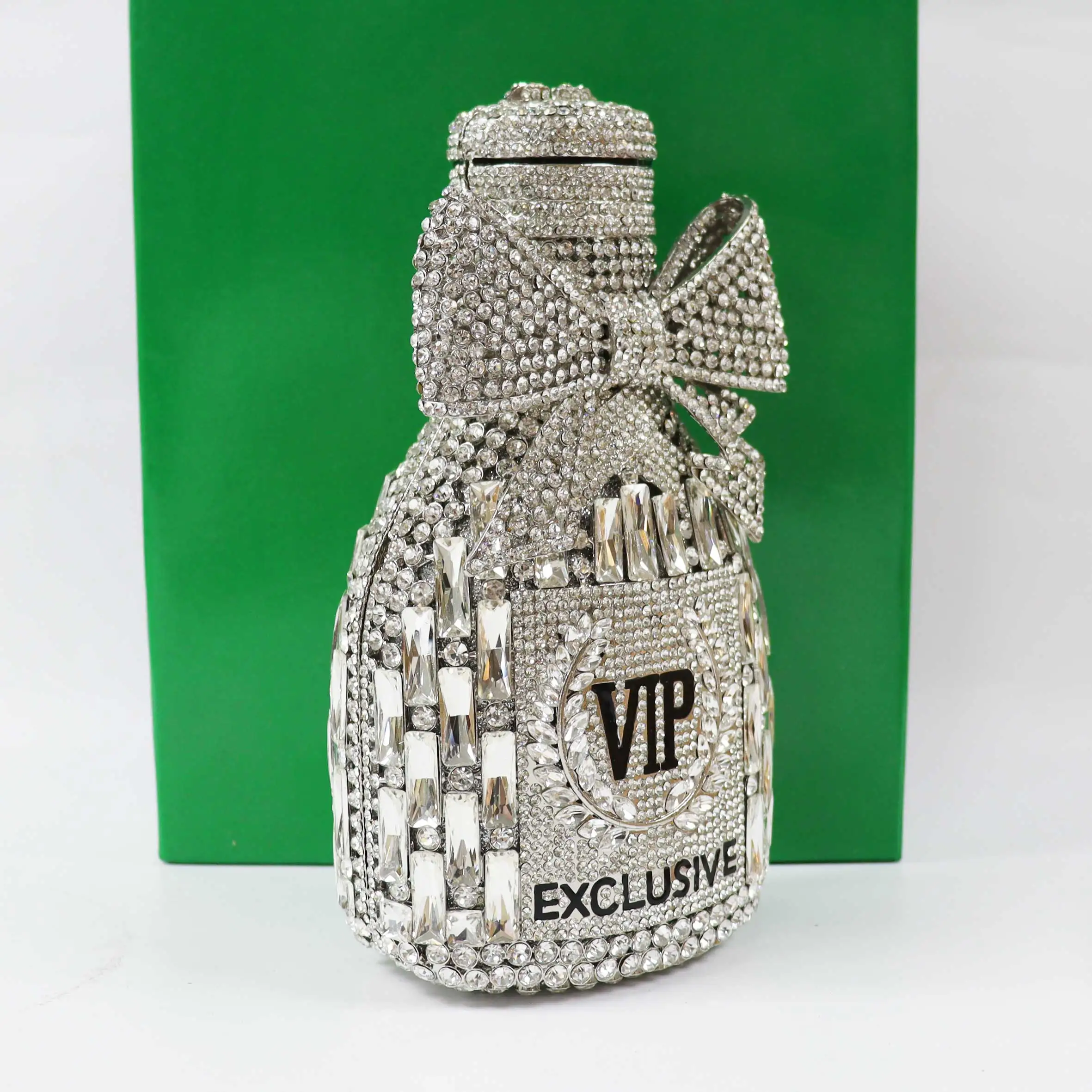 Вечерние сумки KHNmeet с кристаллами в виде бутылки шампанского серебристые женские