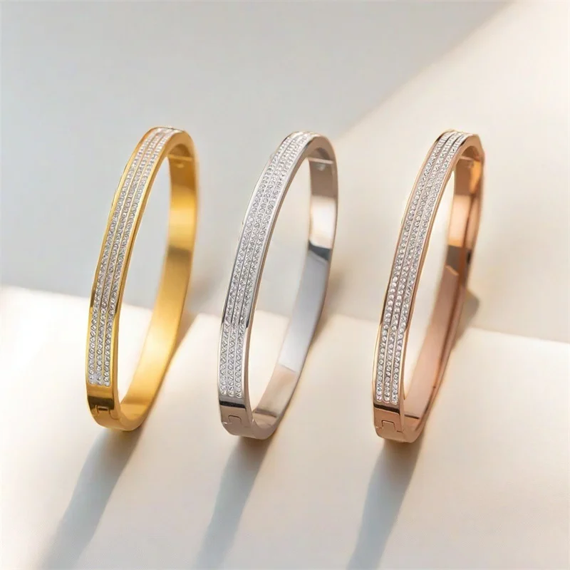 Титановый браслет с тремя рядами кристаллов для женщин и девочек нишевый шипами