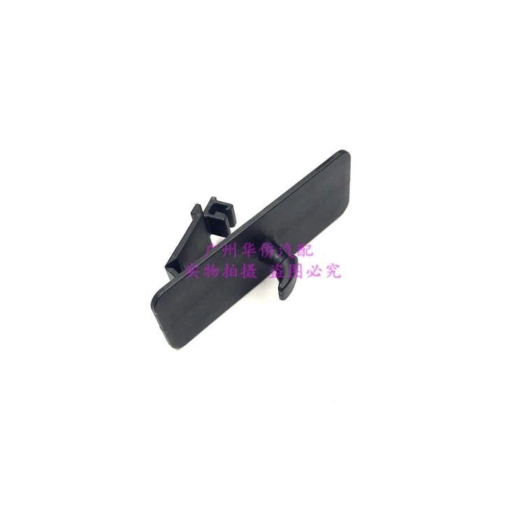 

For Mitsubishi Pajero Montero Original Carpet Floor Hook Holder Clip