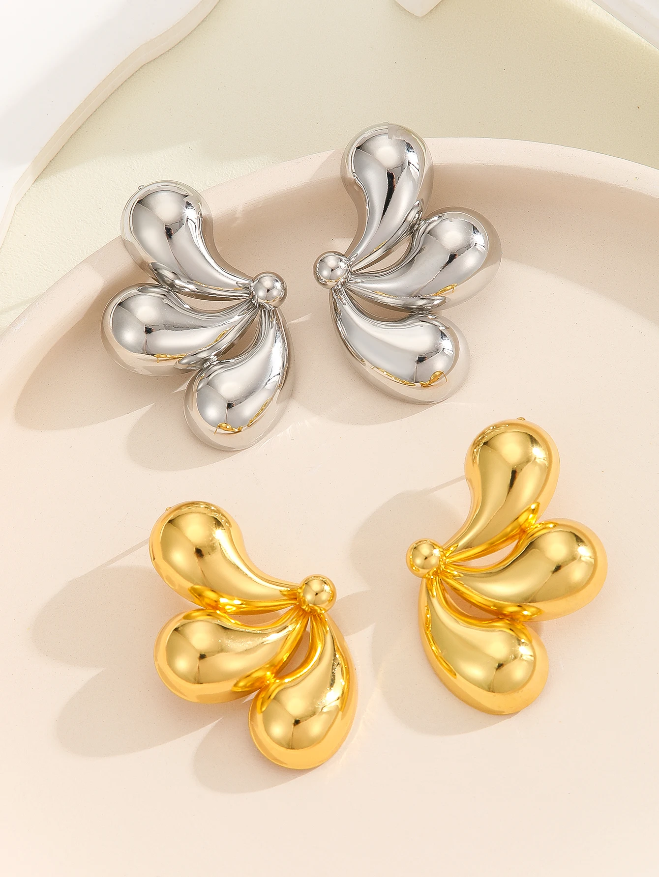 CHENGXUN геометрические серьги в форме капли воды Лепестковые крутые аксессуары