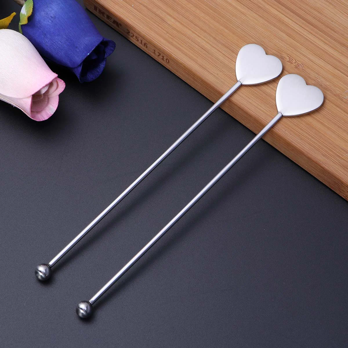 

5 Pcs Metal Whisk Glass Glass Martini Picks Deorative Fruit Pick Glass Appetizer Toothpick
