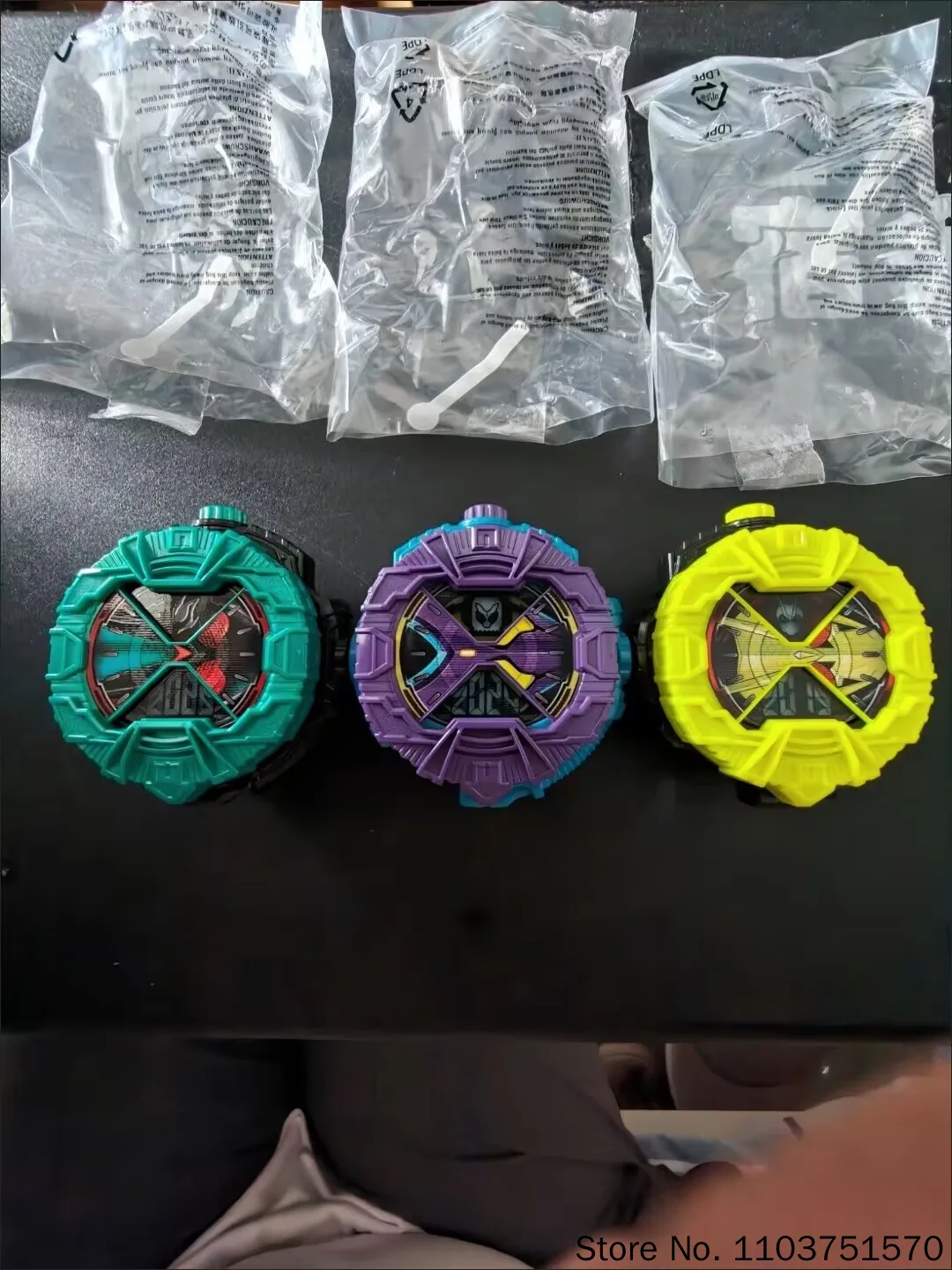 Фото Коллекционная игрушка Bandai Dx Kamen Rider Zio Ridewatch Pb Reiwa Rider, продается поштучно, для хобби-коллекционеров №2