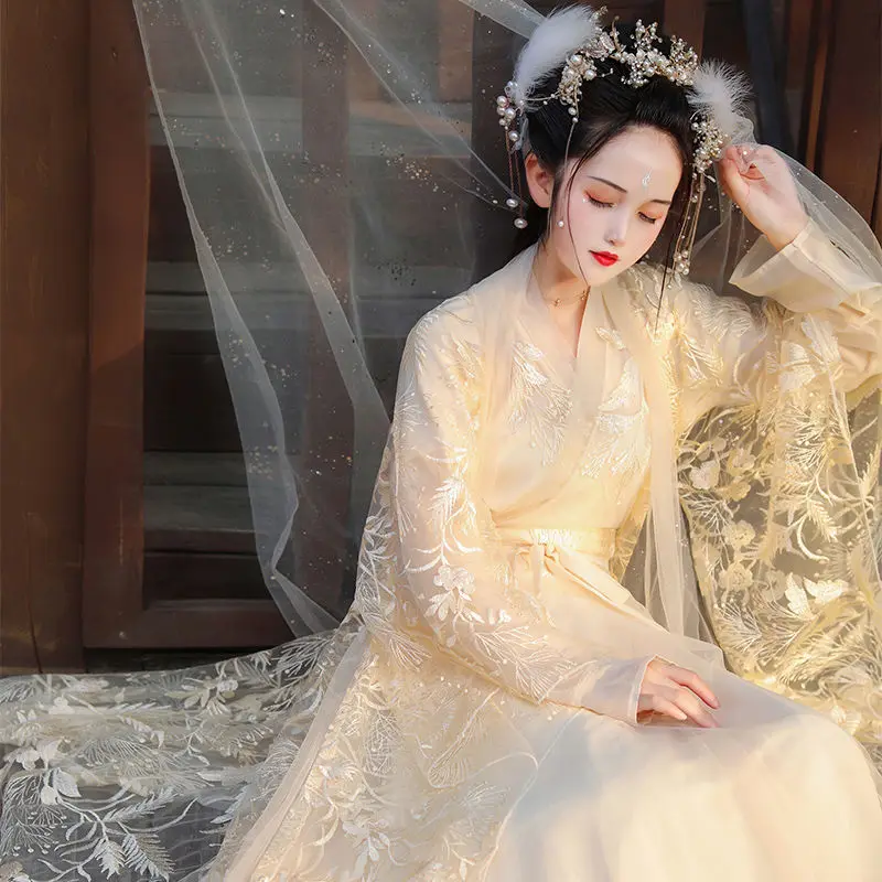 

2021Hanfu Женский старинный костюм летнее платье кружевная вышивка супер Сказочный китайский традиционный костюм
