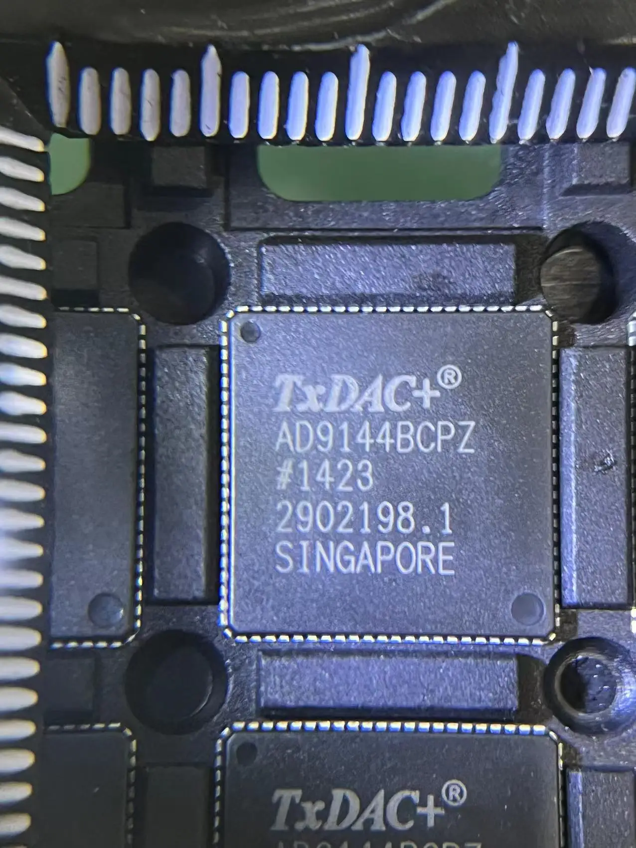 

1 шт. AD9144BCPZRL LFCSP88 DAC 16-bit 2,8 Gsps Quad DAC,10 Гбит/с JESD204B