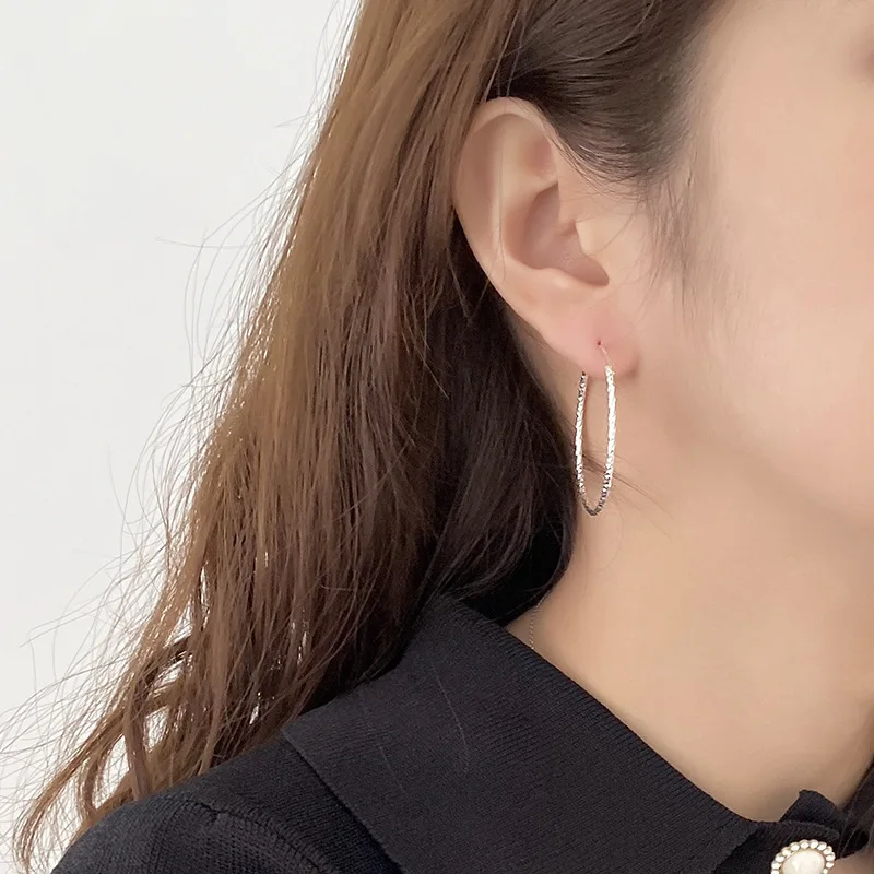 Женские серьги-кольца из серебра 925 пробы