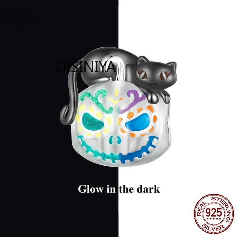 

Женский серебряный браслет и браслет в виде тыквы на Хэллоуин