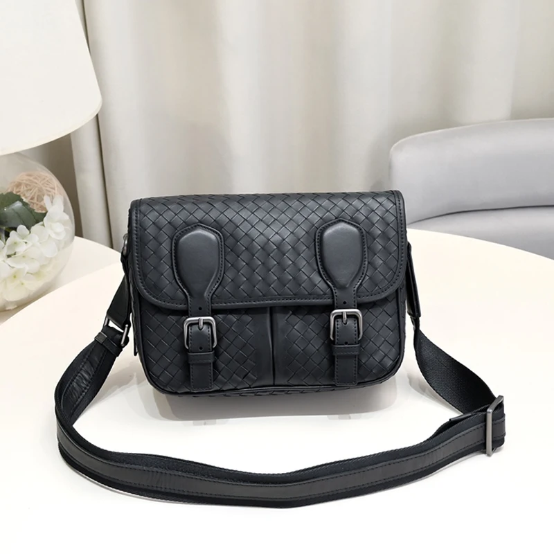 Рисунок 3 - Сумка-мессенджер IFS мужская из натуральной кожи