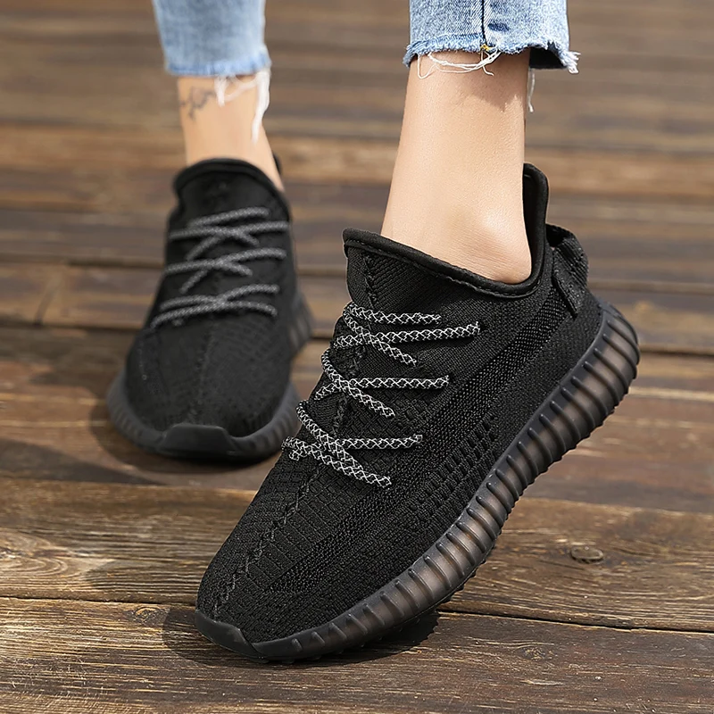 

2022 Women's Sports Shoes Fashion Running Shoes Breathable Black Sneakers Women Brand Zapatillas Mujer Tenis Feminino