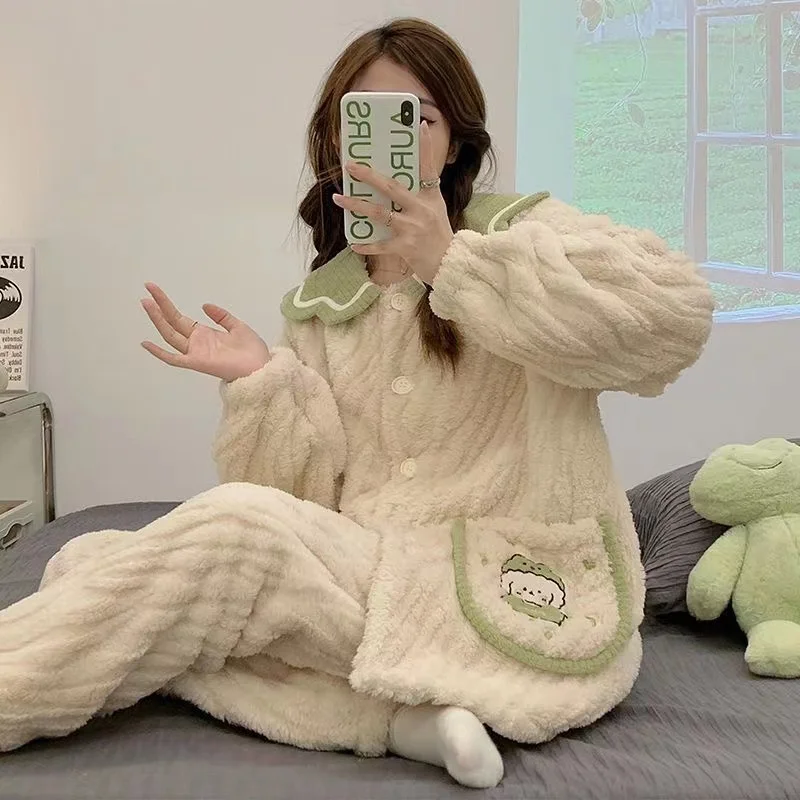 New Pajamas Sets Women Winter Thick Warm Coral Velvet  Pyjamas Sweet 2 Piece Set Loose Sleepwear Home Clothing Female