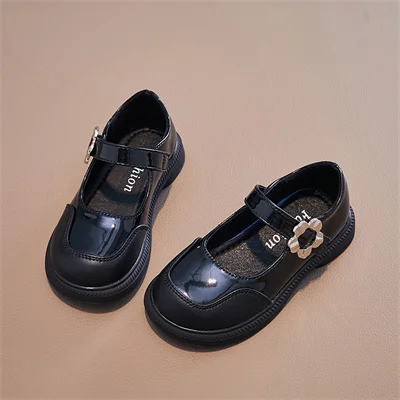 Кожаные туфли с тафтингом для девочек круглым носком и нескользящей мягкой