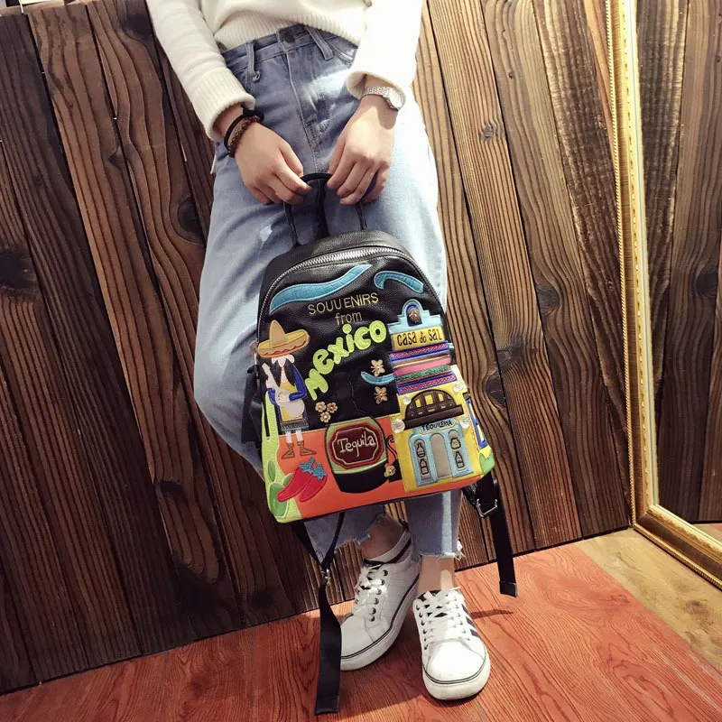 

2022 High Quality Leather Creative Embroidery Backpack Ladie Large Capacity Travel Backpack Student School Bag Sac Luxe Gg Bolsa