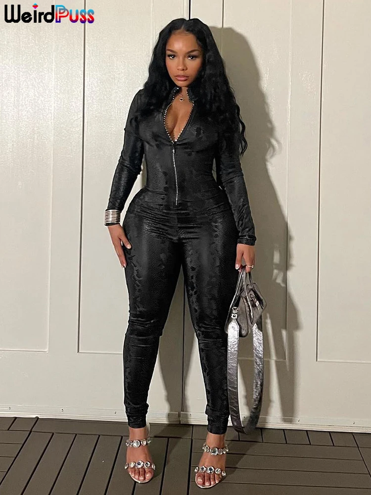 Женский спортивный комбинезон слитный обтягивающий на молнии со змеиной кожей