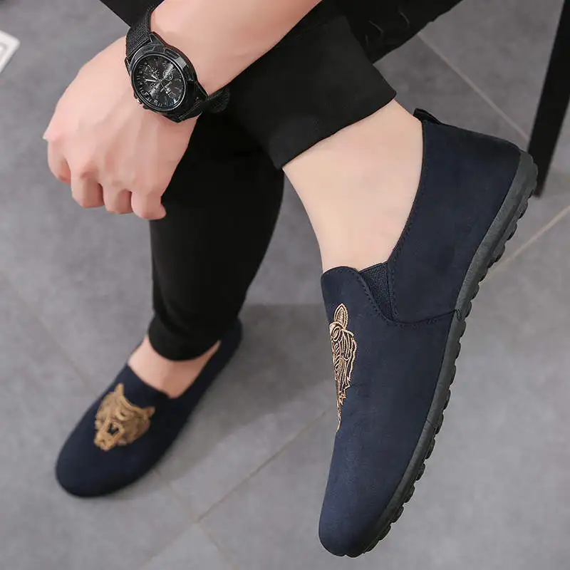 

Men Shoes Sneakers Surfing Sport Shoes For Men Designer Luxury 2022 Running Shoes Men's High-End Mens Sports Shoes Mini Tennis