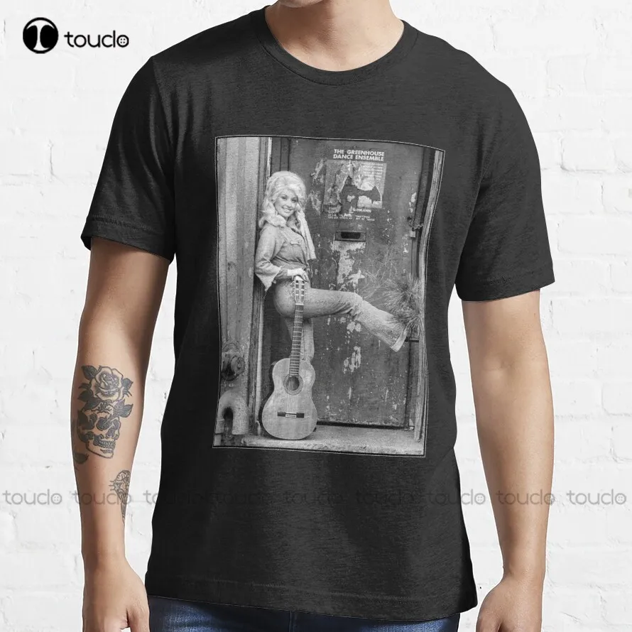 

Черно-белая футболка Dolly Parton с изображением гитары, рубашки с круглым вырезом для женщин, индивидуальная футболка Aldult для подростков, унисекс, футболка с цифровой печатью