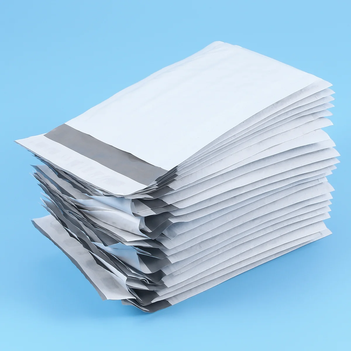 

50 шт. почтовые пакеты, пакеты для доставки, самозапечатывающиеся конверты, водонепроницаемые мягкие конверты ()