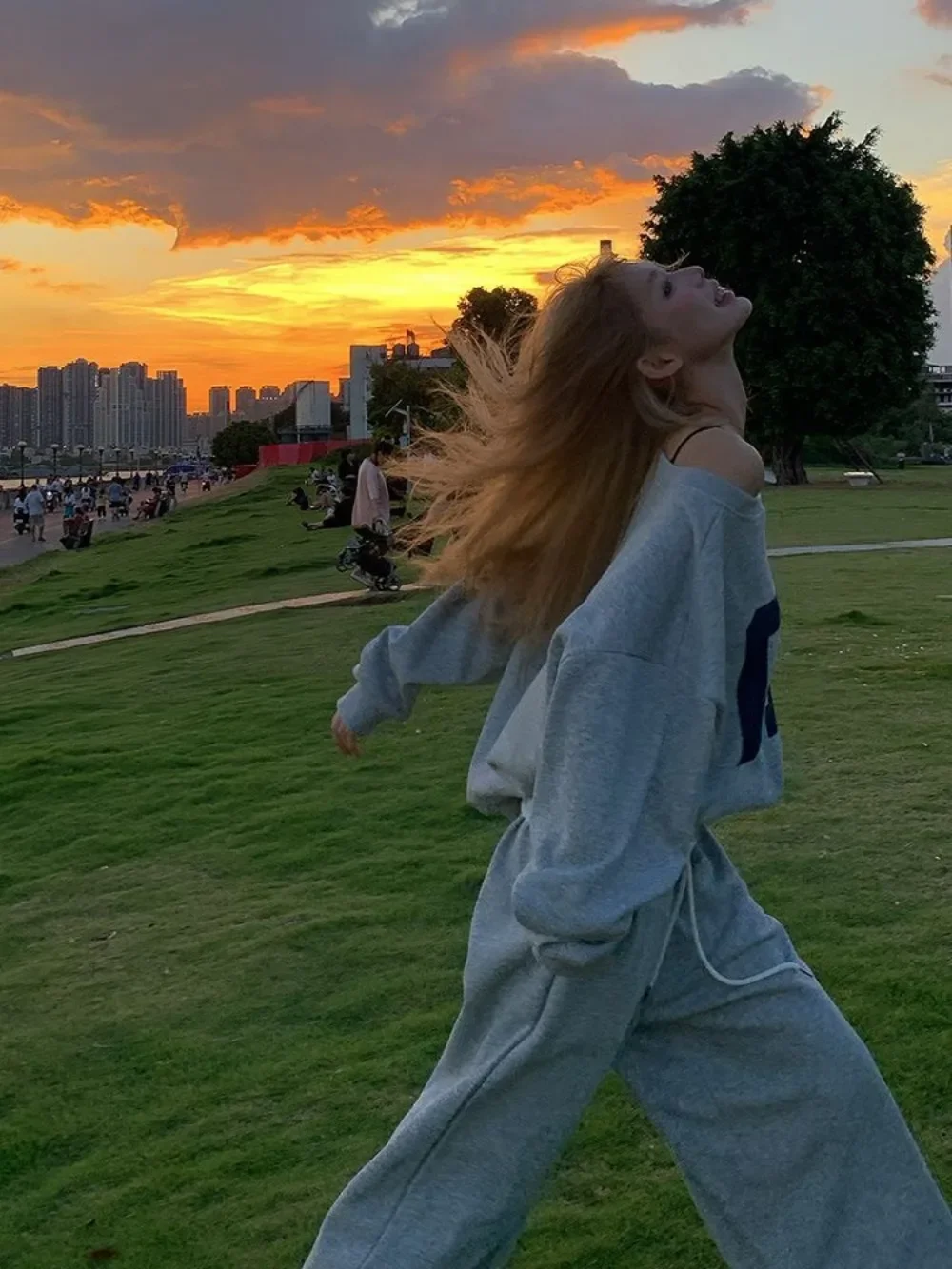 Женский винтажный комплект из 2 предметов свитшот с длинным рукавом и косым