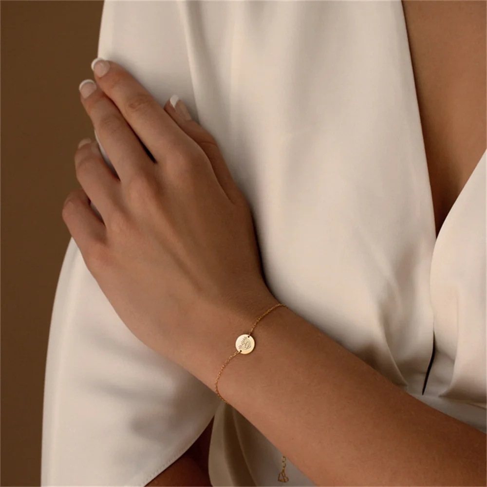 Personality Lady Charm Bracelet Minimalist Exquisite Stainless Steel Bracelet Mysterious Carved Jewelry Gift Of Friendship