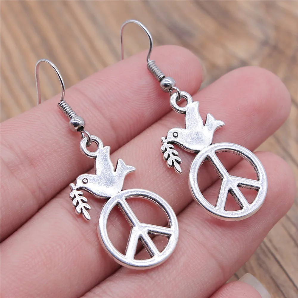 

Fashion Handmade Simple Design Antique Silver Color Peace Dove Pendant Earrings Dropshipping Drop Earrings