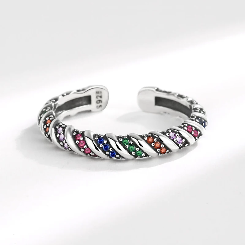 Женское кольцо из серебра 925 пробы в стиле ретро