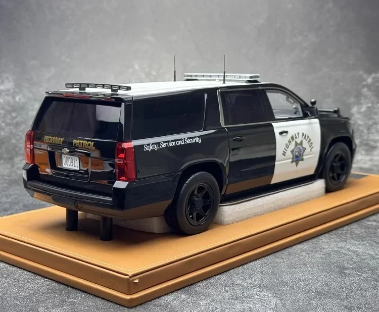 GOC 1/18 для Chevy Suburban Tahoe LTZ SUV 2015 литые модели автомобилей подарки хобби демонстрация