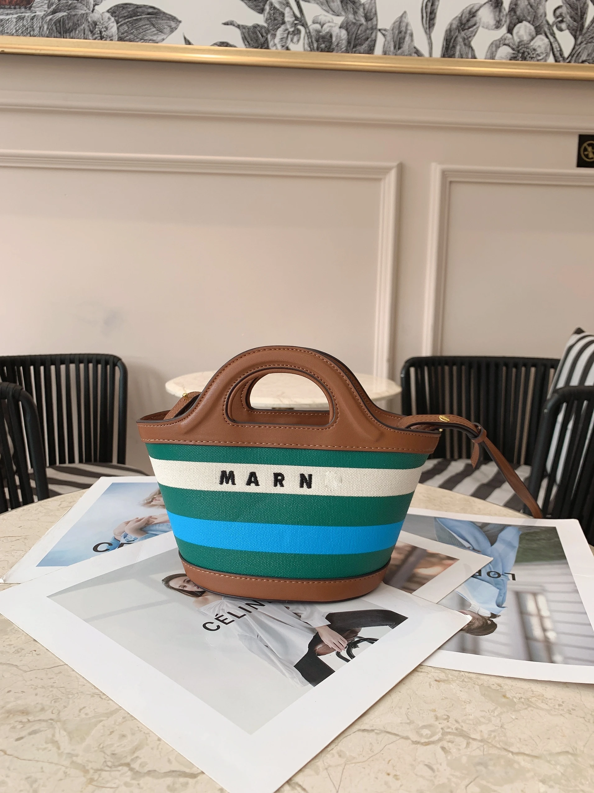 

2022 New Straw Stitched Cow Leather One Shoulder Portable Women's Bag Quality Women's Bag