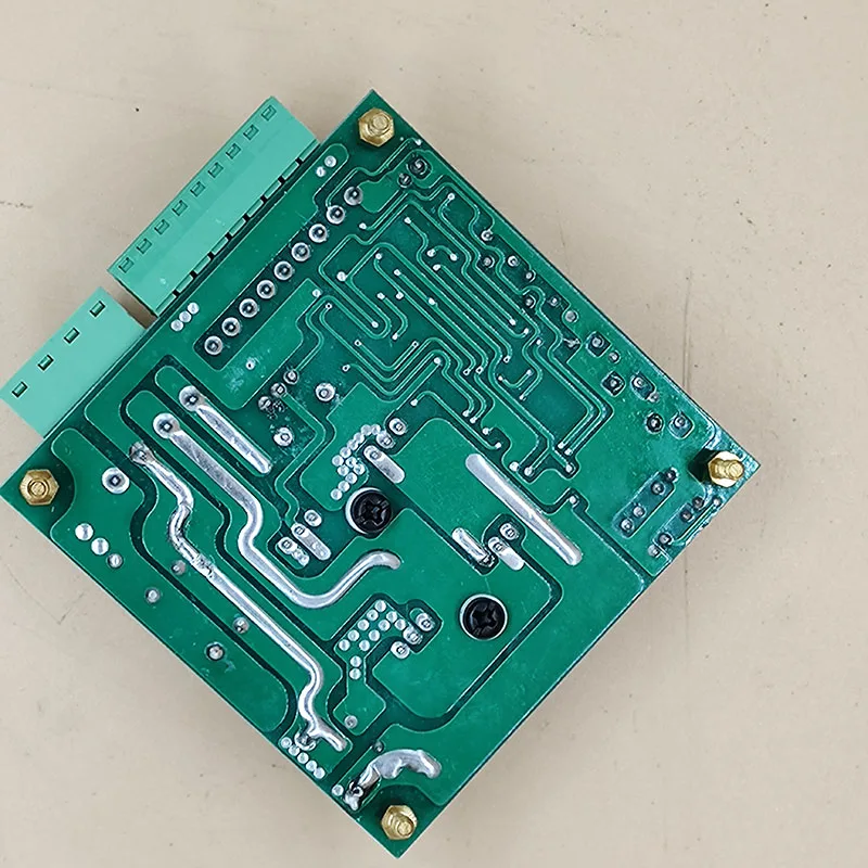 Маленький размер 24 В ШИМ контроллер двигателя постоянного тока 10 А низкая цена