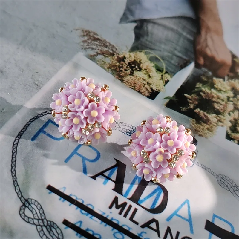 Женские серьги-гвоздики из серебра пробы