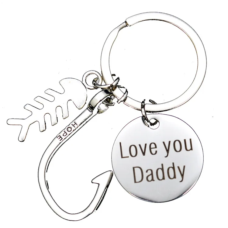 

Брелок для ключей с надписью «на День отца»